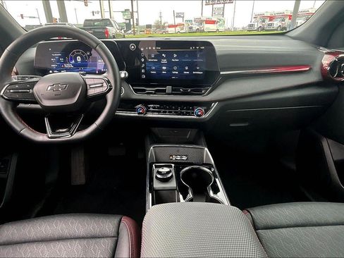 Used 2025 Chevrolet Equinox RS w/ Safety and Technology Package image 15