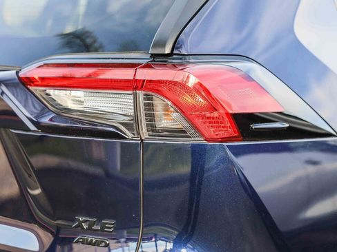 Certified 2022 Toyota RAV4 XLE w/ Convenience Package image 26