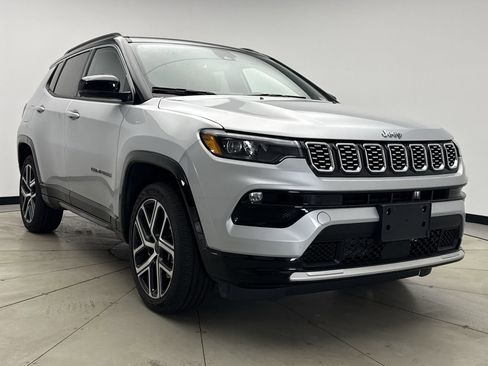 Used 2025 Jeep Compass Limited w/ Elite Group image 6