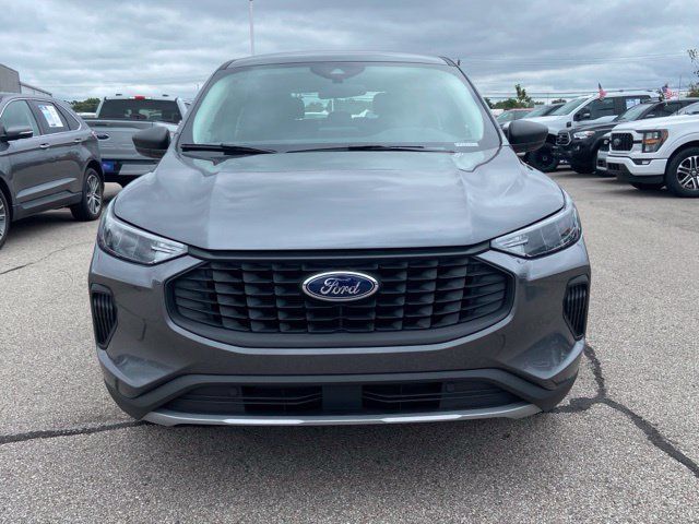 Certified 2023 Ford Escape AWD image 2
