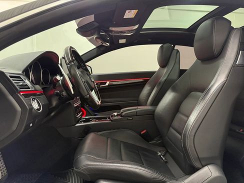 Used 2017 Mercedes-Benz E 400 4MATIC Coupe image 9