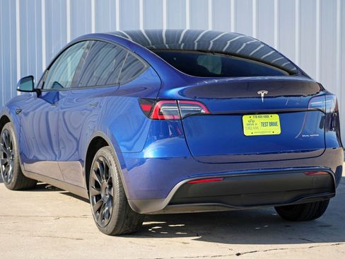 Used 2023 Tesla Model Y Long Range image 51