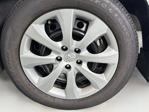 Used 2026 Toyota Corolla LE FWD image 32