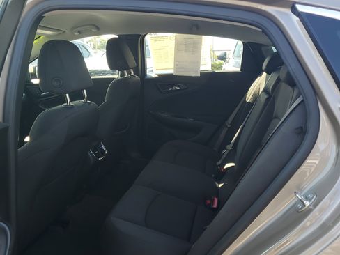 Used 2024 Chevrolet Malibu LT image 12