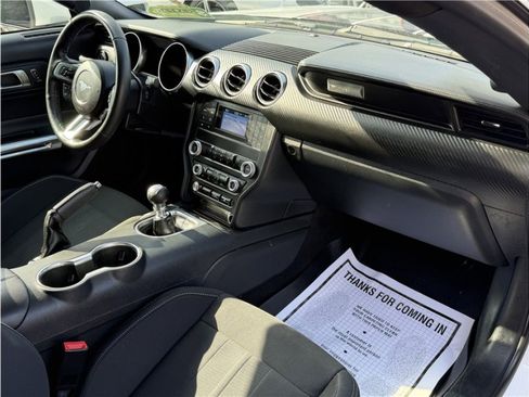 Used 2021 Ford Mustang Coupe RWD image 22