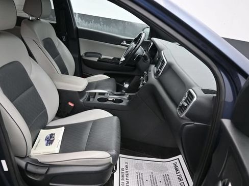 Used 2019 Kia Sportage EX w/ EX Sport Appearance Package AWD/4WD image 8