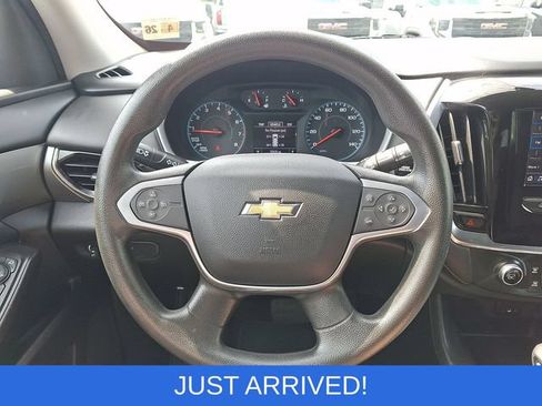 Used 2021 Chevrolet Traverse LS AWD/4WD image 11