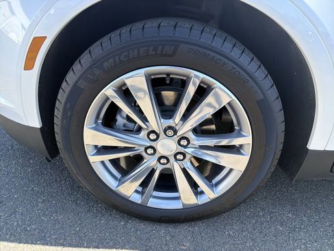 Used 2024 Cadillac XT5 Premium Luxury image 30