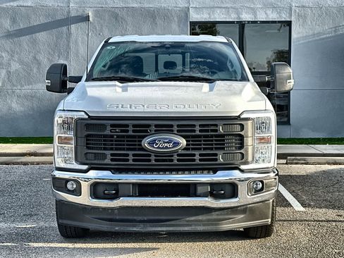 Used 2024 Ford F250 XL w/ XL Chrome Package image 6