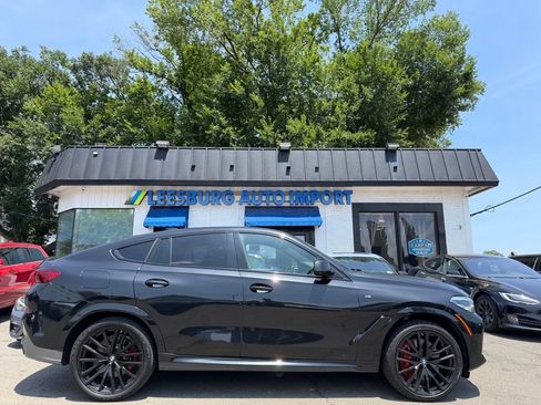 Used 2022 BMW X6 M50i w/ Premium Enhanced Package AWD/4WD image 6