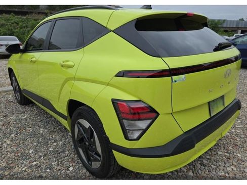 Used 2024 Hyundai Kona SEL FWD image 4