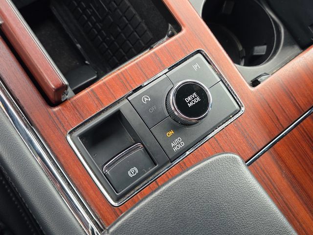 Used 2023 Lincoln Navigator L Reserve w/ Monochromatic Package AWD/4WD image 24