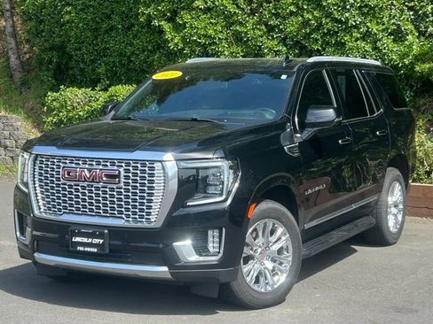 Used 2021 GMC Yukon Denali AWD/4WD image 2