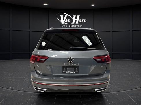 Used 2024 Volkswagen Tiguan SEL R-Line image 14