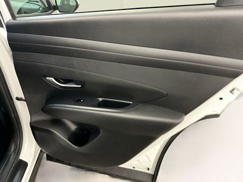 Used 2025 Hyundai Tucson SEL AWD/4WD image 32