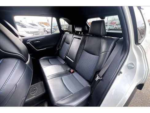 Used 2020 Toyota RAV4 XSE image 29