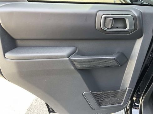 New 2025 Ford Bronco Badlands image 17