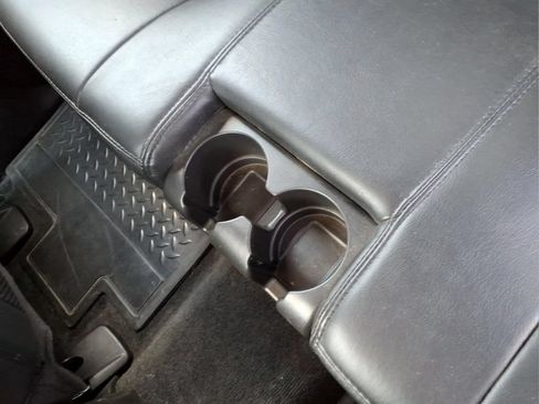 Used 2008 Chevrolet Colorado LT w/ LT Preferred Equipment Group AWD/4WD image 7