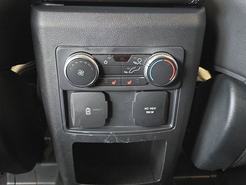 Used 2021 Ford Explorer Limited w/ Equipment Group 301A AWD/4WD image 20