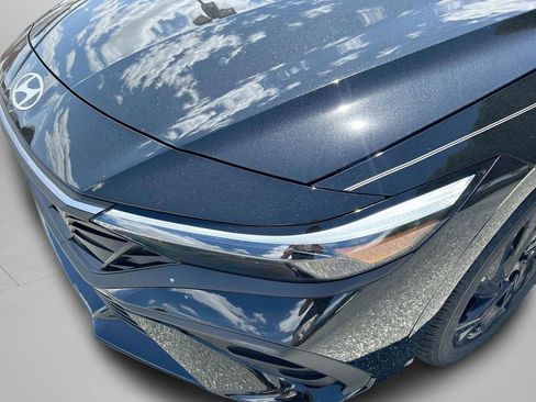 New 2026 Hyundai Elantra Sport FWD image 32