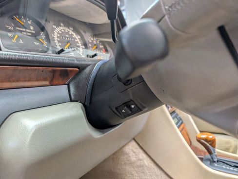Used 1994 Mercedes-Benz E 320 Coupe image 23