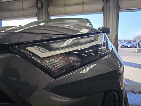 Used 2024 Toyota RAV4 LE image 32