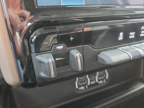 Used 2022 RAM 1500 Laramie image 66