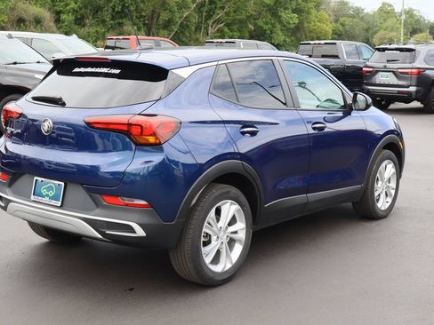 Used 2023 Buick Encore GX Preferred w/ Cold Weather Comfort Package FWD image 9