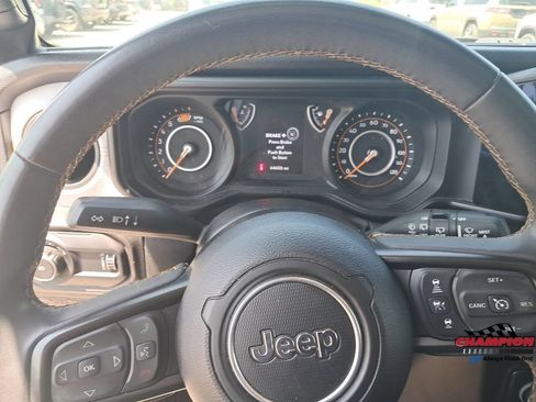 Used 2024 Jeep Wrangler Unlimited Sport AWD/4WD image 20