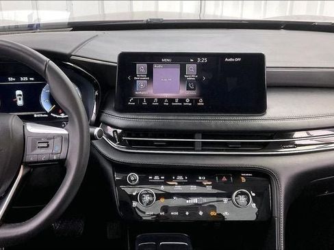 Certified 2025 INFINITI QX60 Luxe image 6