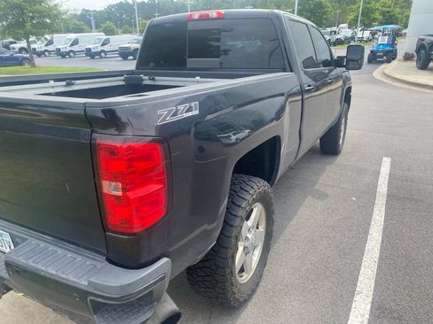Used 2015 Chevrolet Silverado 2500 LTZ AWD/4WD image 8