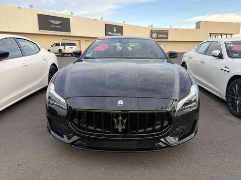 Used 2022 Maserati Quattroporte Modena Q4 image 2