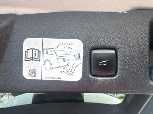 Used 2020 Ford Escape SEL FWD image 45