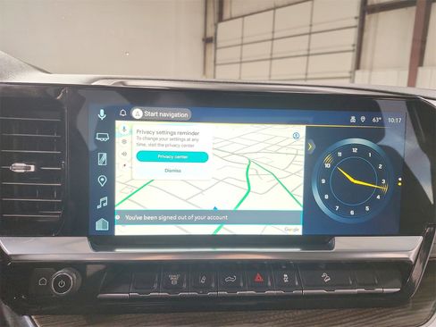 Used 2025 Chevrolet Silverado 2500 LT image 28