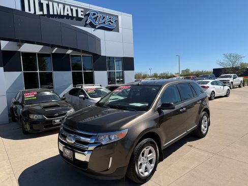 Used 2011 Ford Edge SEL w/ 201A Rapid Spec Order Code FWD image 1