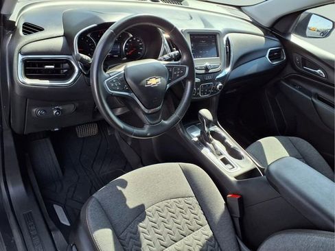 Used 2022 Chevrolet Equinox LT image 19