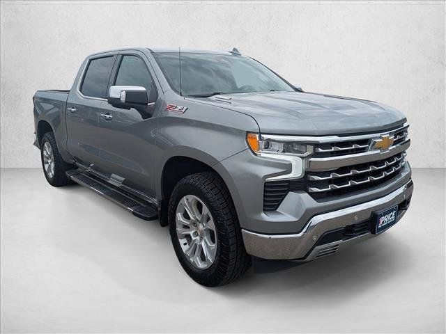 Used 2024 Chevrolet Silverado 1500 LTZ AWD/4WD image 3