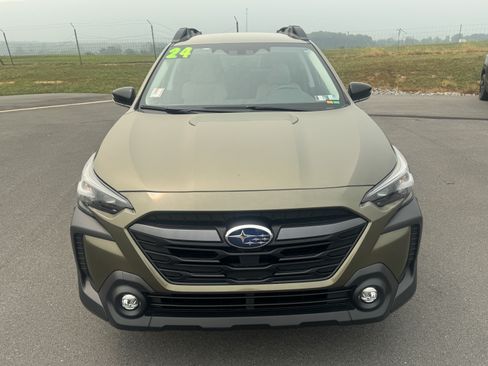 Certified 2024 Subaru Outback Premium w/ Popular Package #1A AWD/4WD image 9