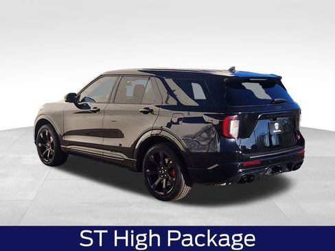 Certified 2021 Ford Explorer ST w/ Equipment Group 401A image 8