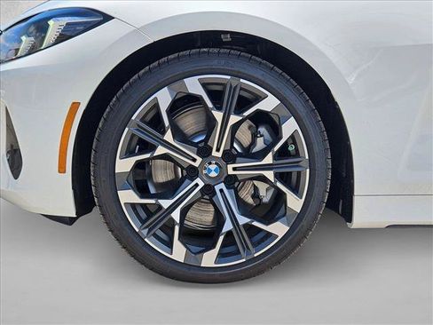 New 2026 BMW 430i Coupe w/ Convenience Package RWD image 9