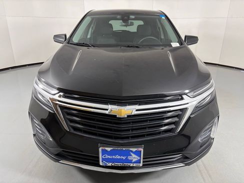 Used 2023 Chevrolet Equinox LT image 4