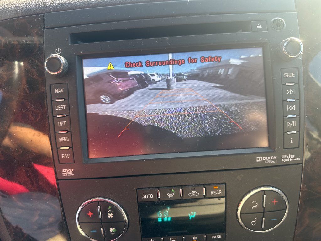 Used 2013 GMC Yukon Denali AWD/4WD image 20
