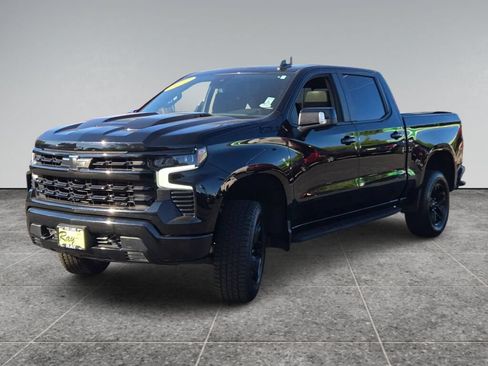 Certified 2022 Chevrolet Silverado 1500 LT Trail Boss w/ LT Trail Boss Premium Package AWD/4WD image 4