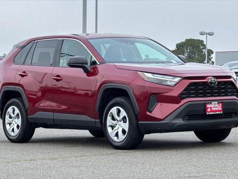 Certified 2024 Toyota RAV4 LE image 5