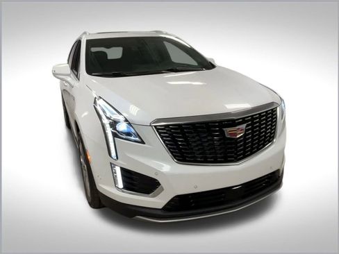 New 2025 Cadillac XT5 Premium Luxury w/ Technology Package image 2