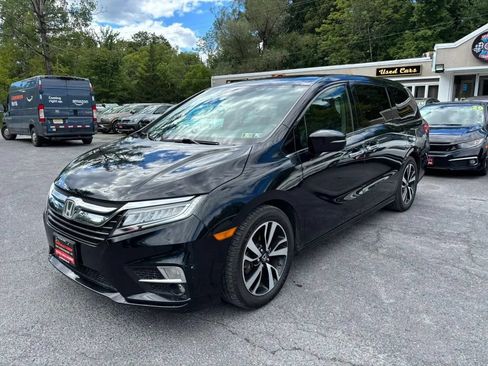 Used 2018 Honda Odyssey Elite image 4