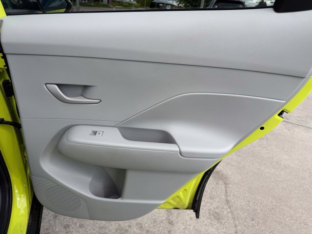 Used 2025 Hyundai Kona SEL AWD/4WD image 27