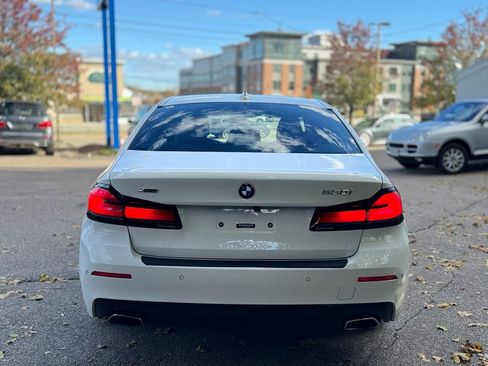 Used 2021 BMW 530i xDrive image 5