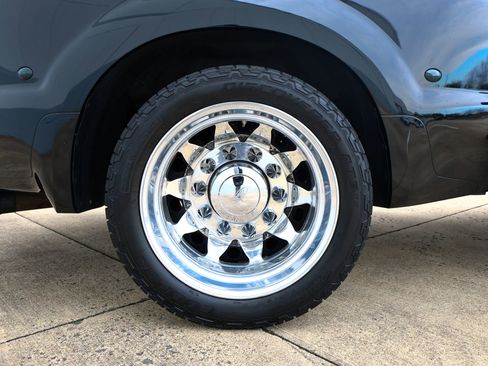 Used 2003 Ford F350 XLT image 12