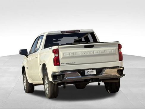 Used 2021 Chevrolet Silverado 1500 LT AWD/4WD image 8